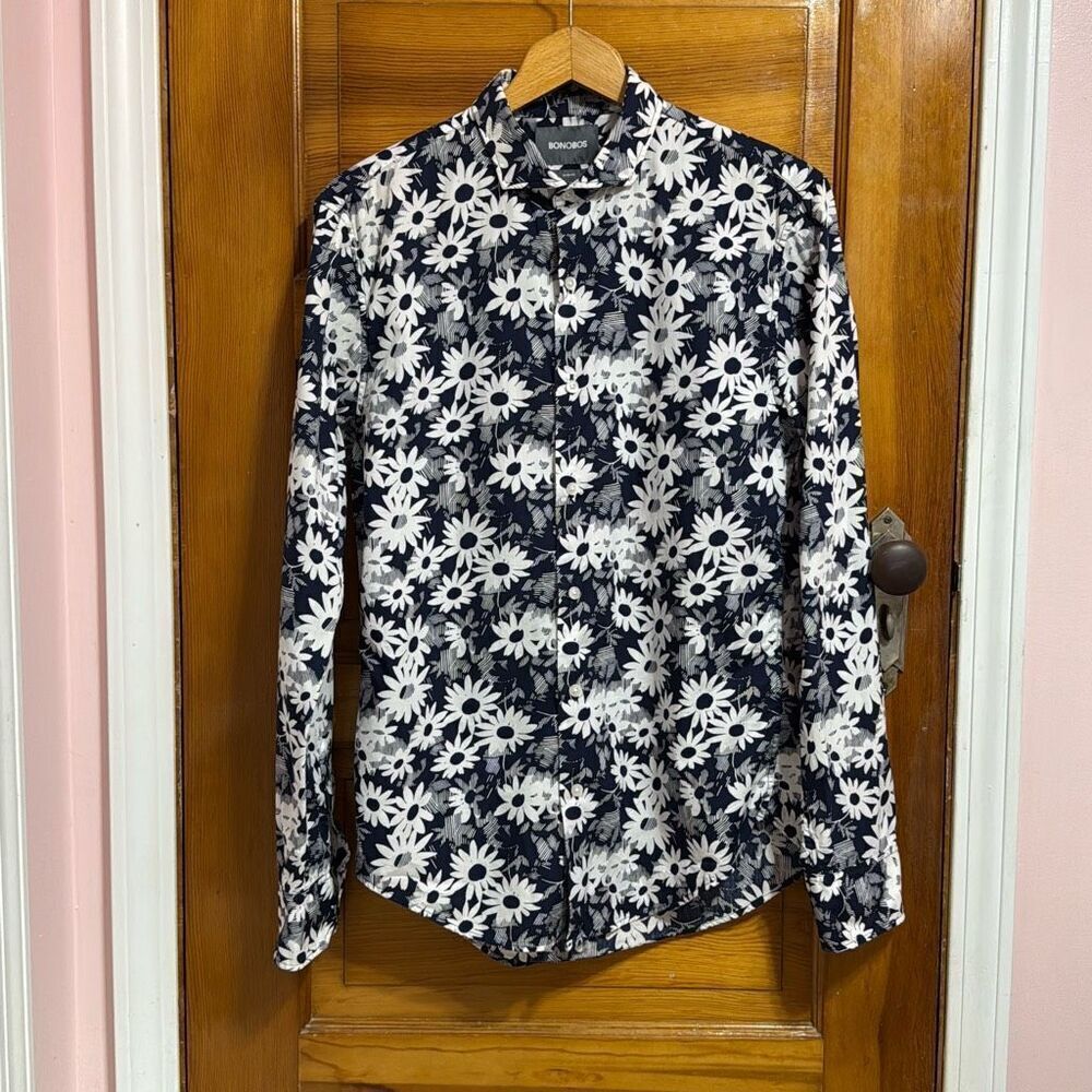 Bonobos Black and White Floral Button-Down Shirt